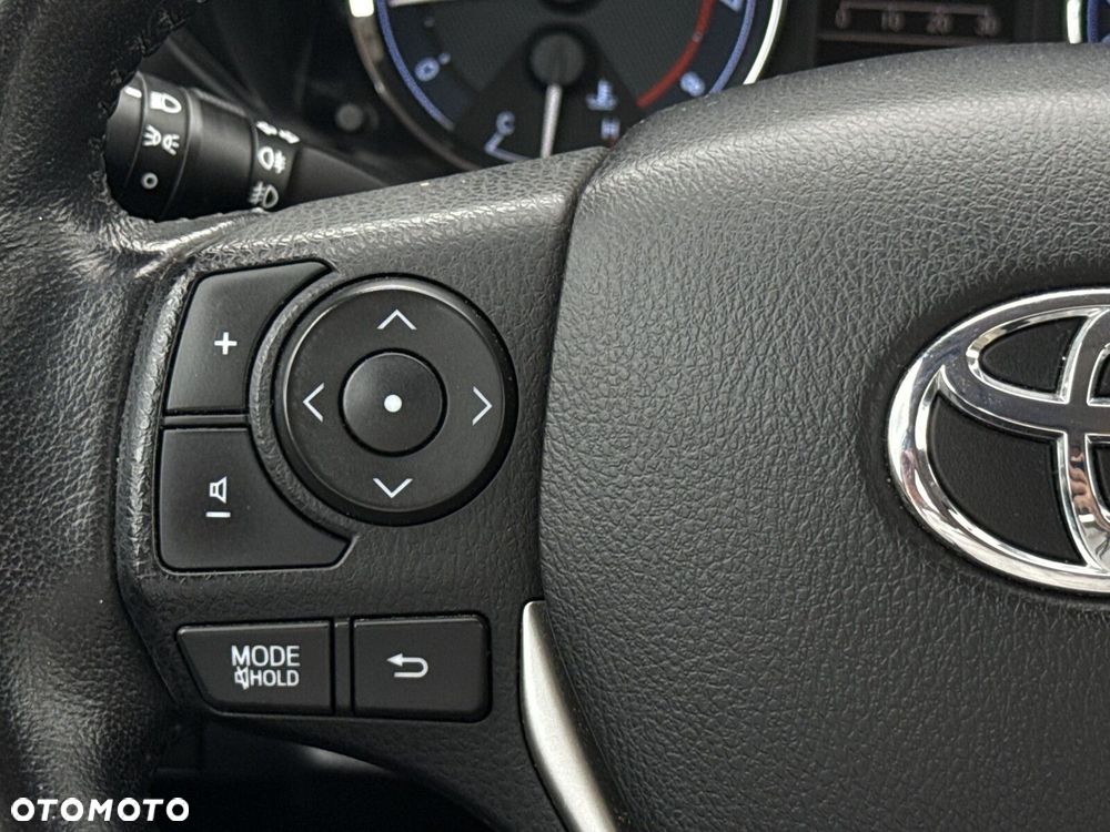 Toyota Corolla 1.6 Prestige - 16