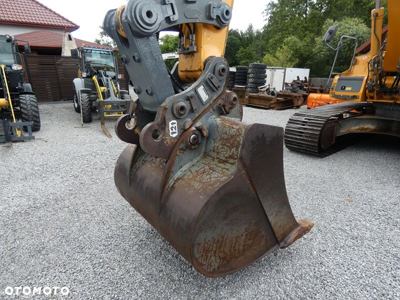 Liebherr R906LC BŁOTNIAK / Ładny Stan / Tylko 13.226mtg / - 29