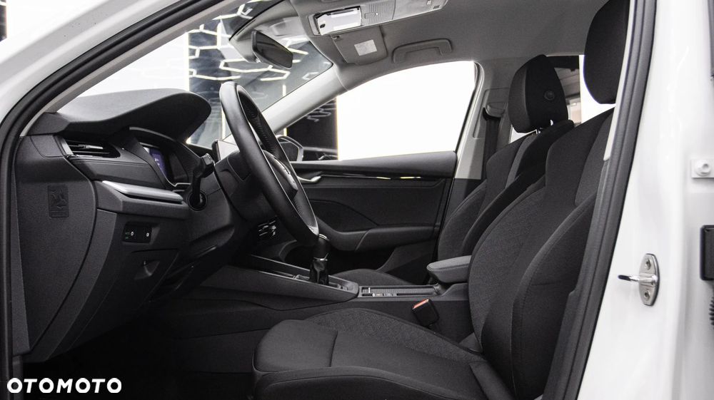 Skoda Octavia 1.5 TSI Essence - 17