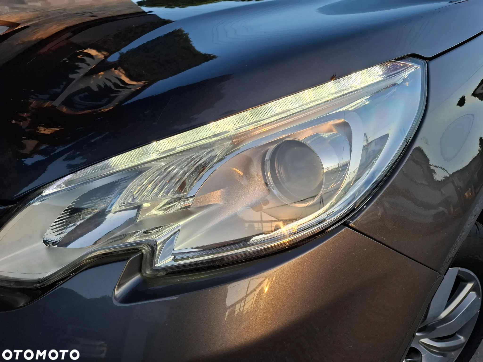 Peugeot 2008 1.6 BlueHDi Allure - 26