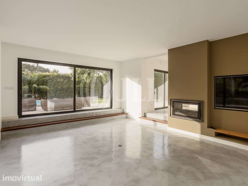 Moradia T5 com piscina e jardim em Birre Cascais - Grande imagem: 3/34