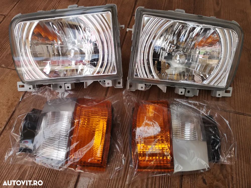 PIESE Nissan Cabstar E far nou original - 6