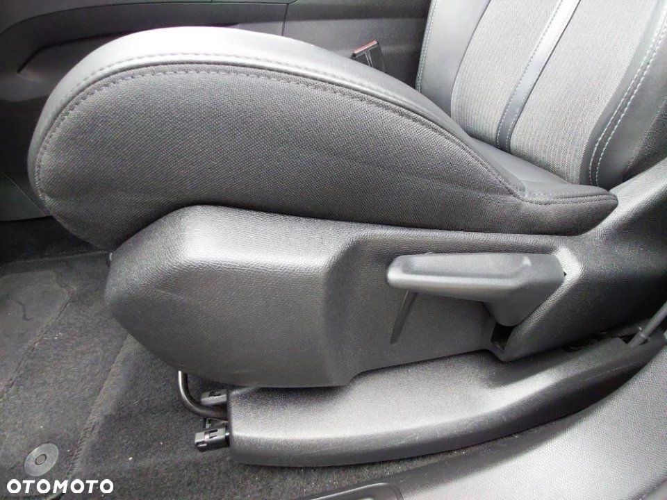 Peugeot 3008 2022
