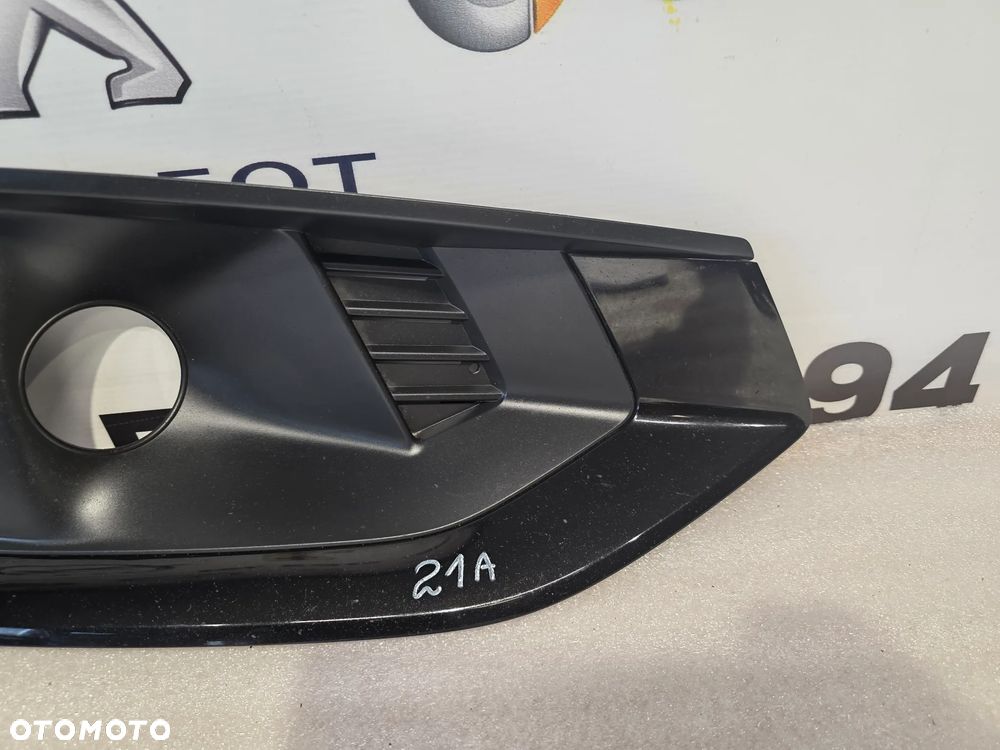 AUDI A4 B9 LIFT 19- 8W0 LEWA / PRAWA KRATKA BOCZNA ZDERZAKA PRZEDNIEGO PRZÓD NR 8W0807682AK / 8W0807682AK NR AUKCJI KB21 - 4