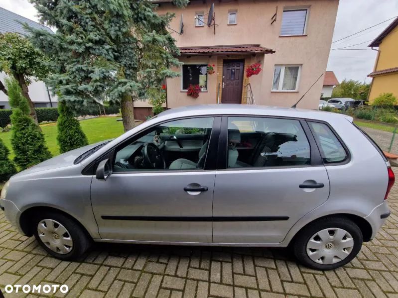 Volkswagen Polo - 9