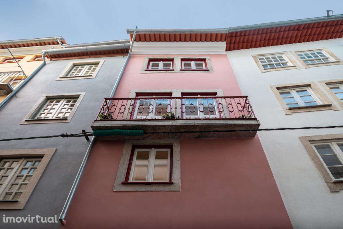 Estúdio - localizado em Alta Universitária Coimbra - Grande imagem: 5/8