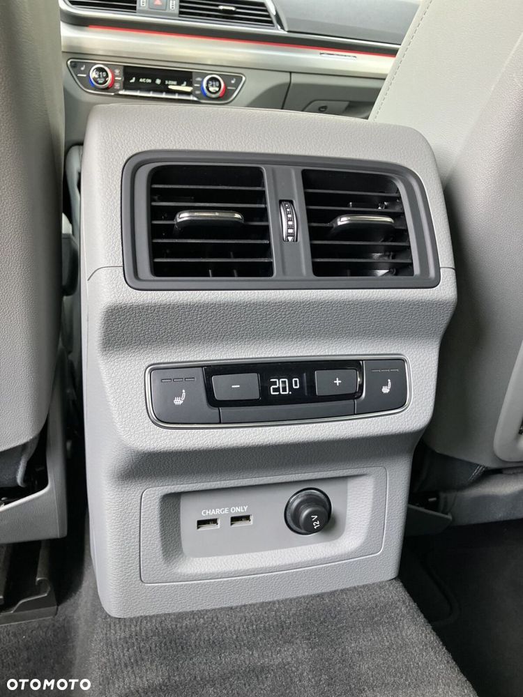 Audi Q5 50 TFSI e Quattro S tronic - 17