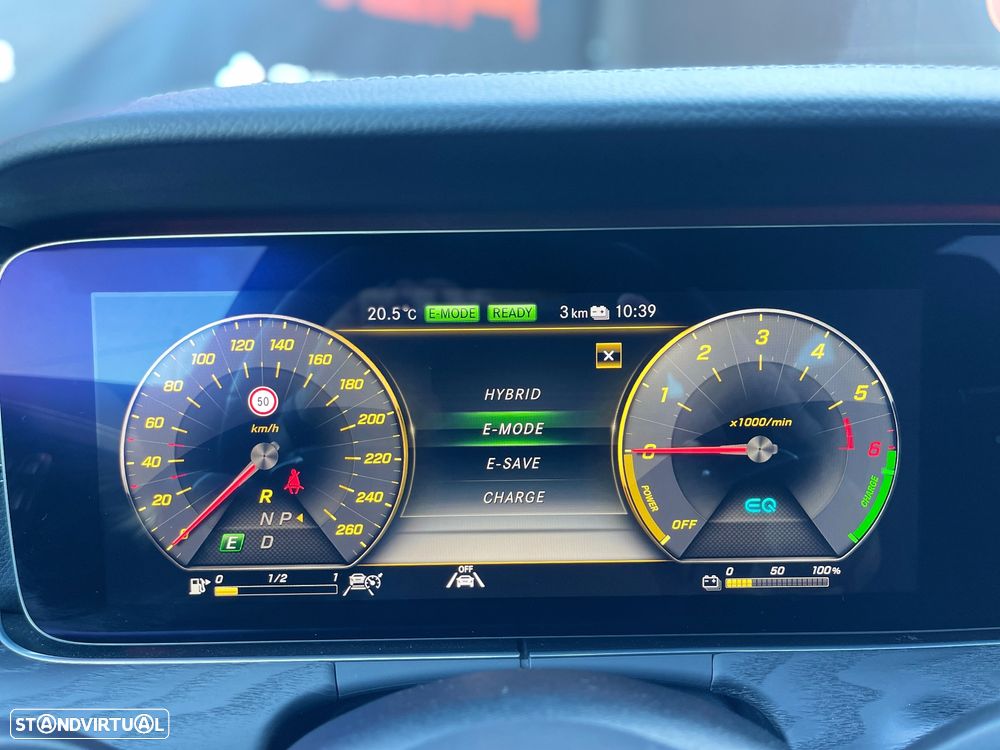 Mercedes-Benz E 300 de 9G-TRONIC AMG Line - 27