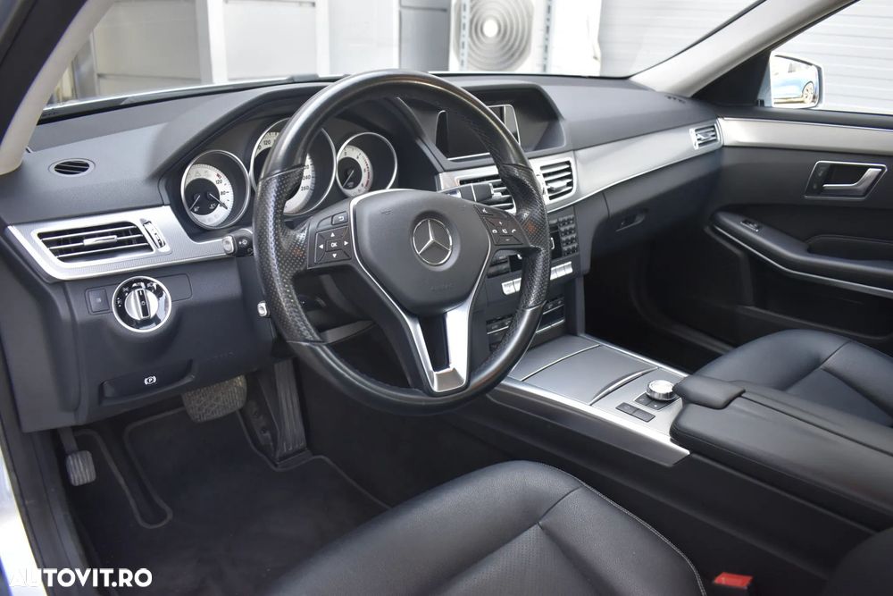 Mercedes-Benz E - 28