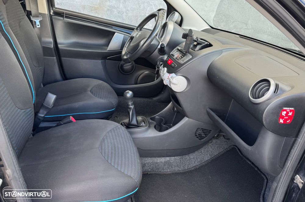 Peugeot 107 1.0 Active - 23