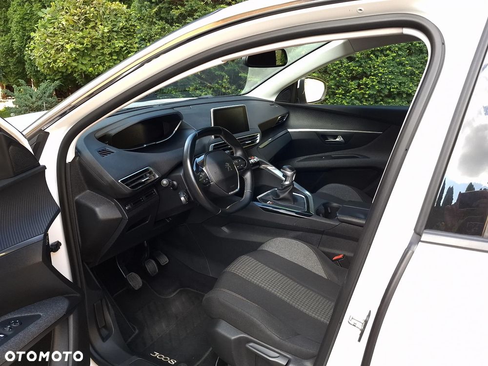 Peugeot 3008 1.6 BlueHDi Allure S&S - 5