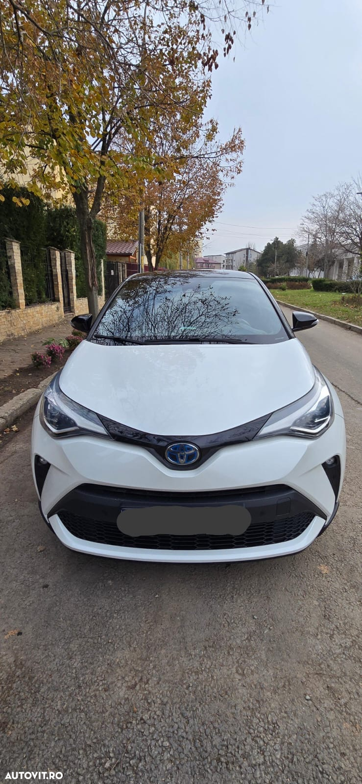 Toyota C-HR 2.0 HSD 184 CP 4x2 CVT Classy Bi-Tone - 10