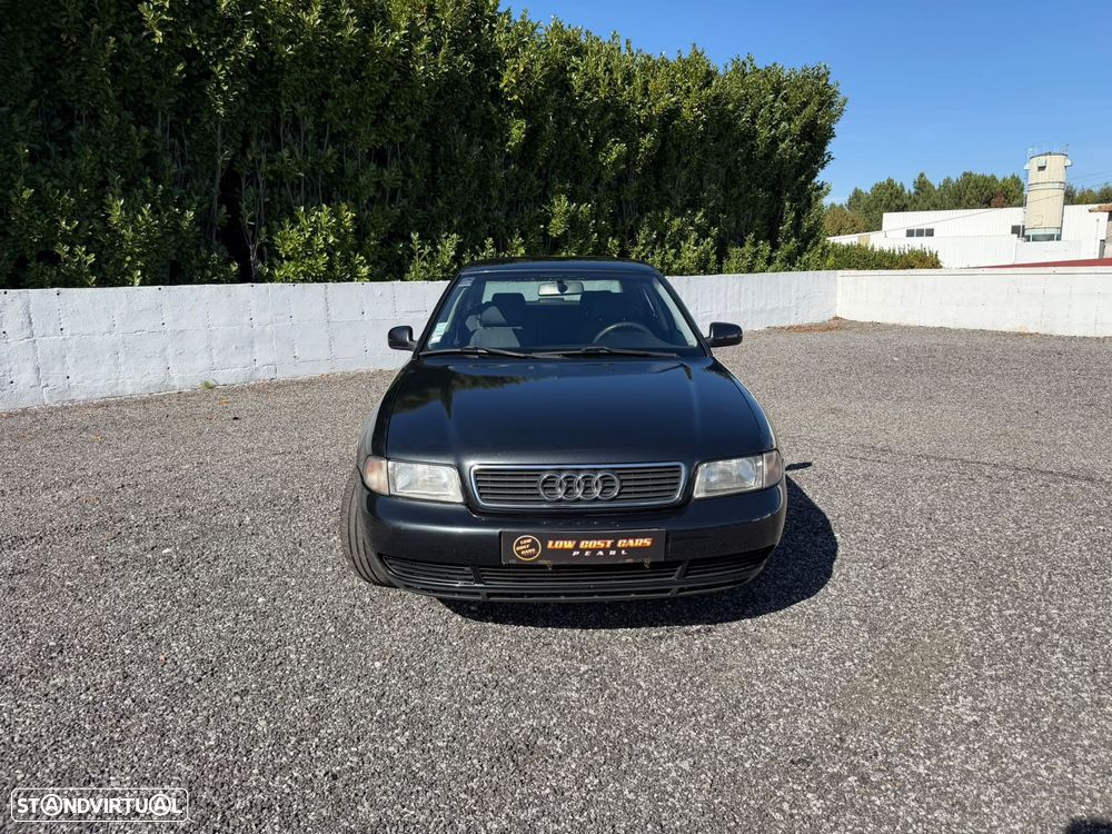 Audi A4 1.9 TDI Confort - 13