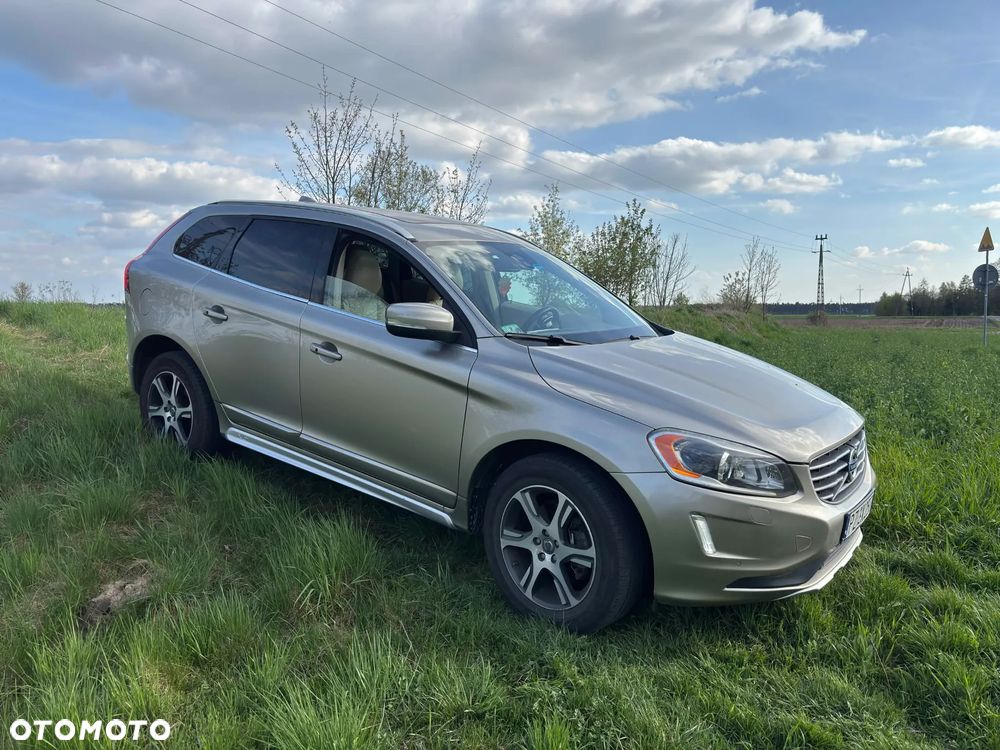 Volvo XC 60 - 1