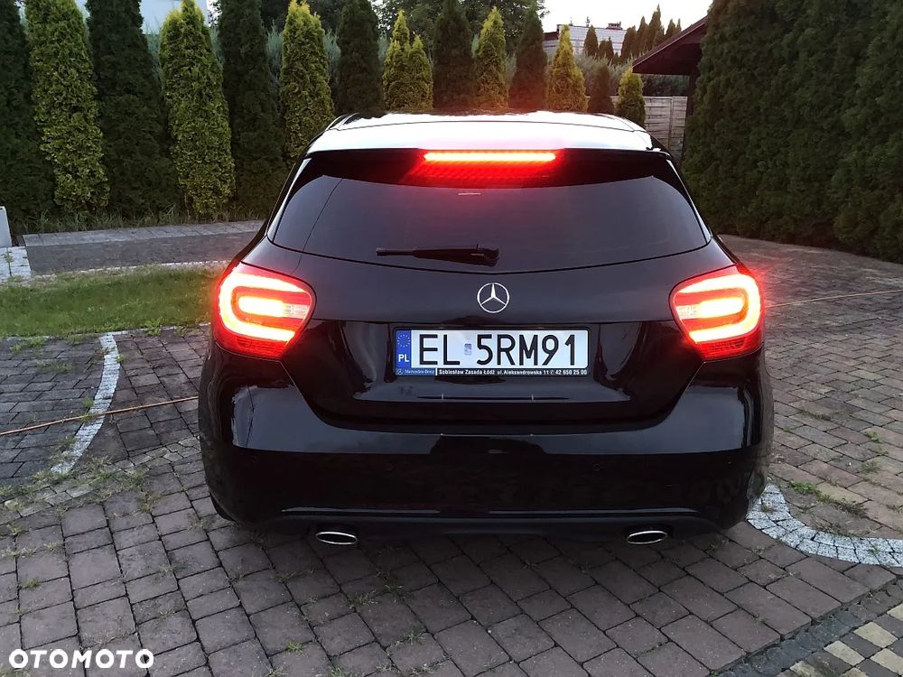 Mercedes-Benz Klasa A 180 AMG Line - 35