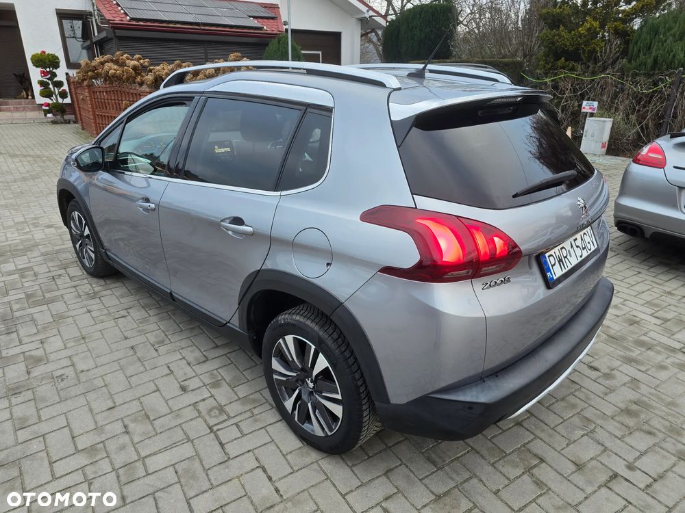 Peugeot 2008 - 5