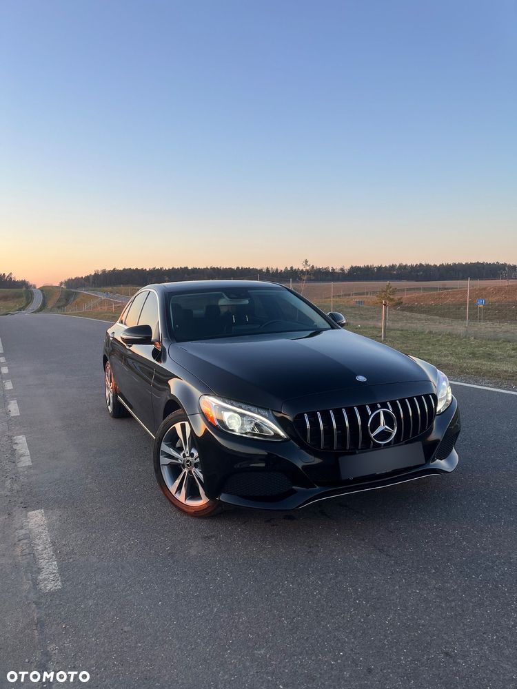 Mercedes-Benz Klasa C 300 7G-TRONIC Exclusive - 1