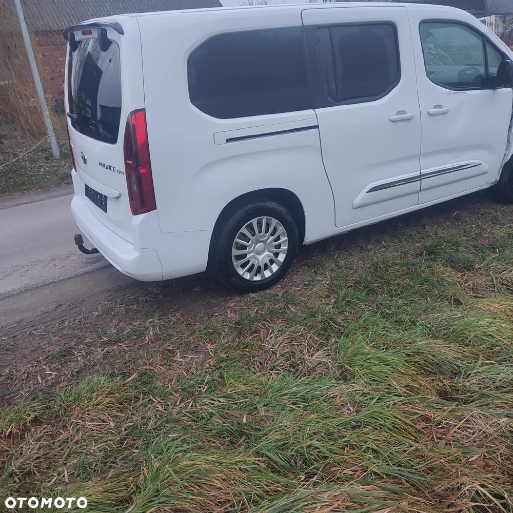 Toyota Proace City - 10