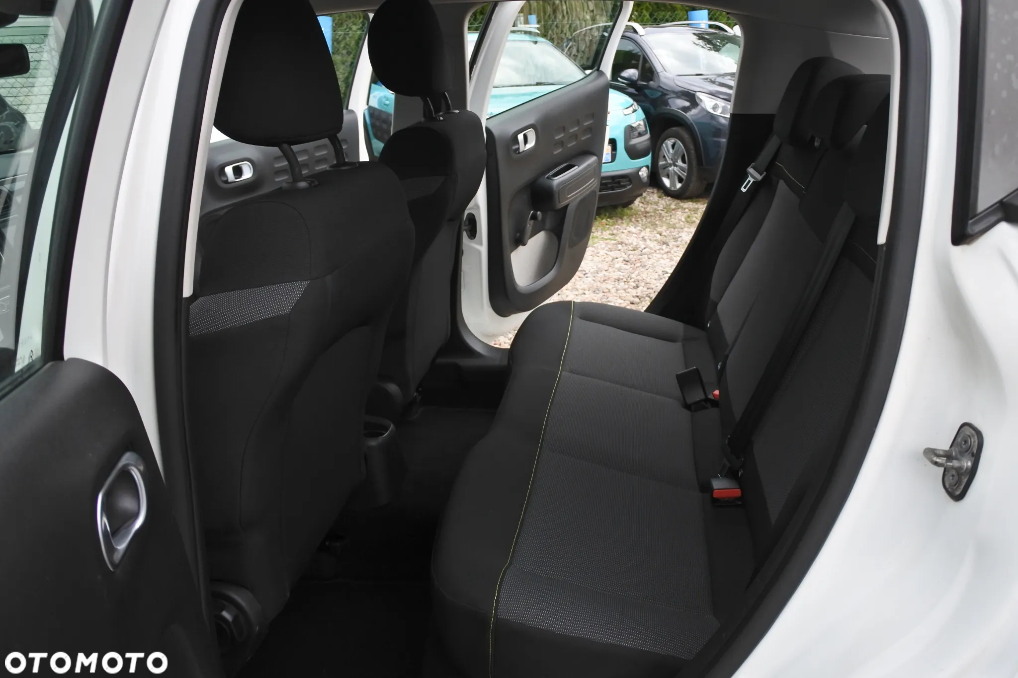 Citroën C3 1.2 PureTech Shine - 8