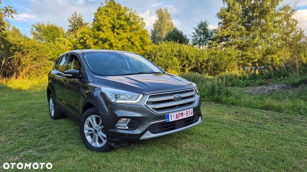 Ford Kuga 2.0 TDCi 4WD Titanium - 4