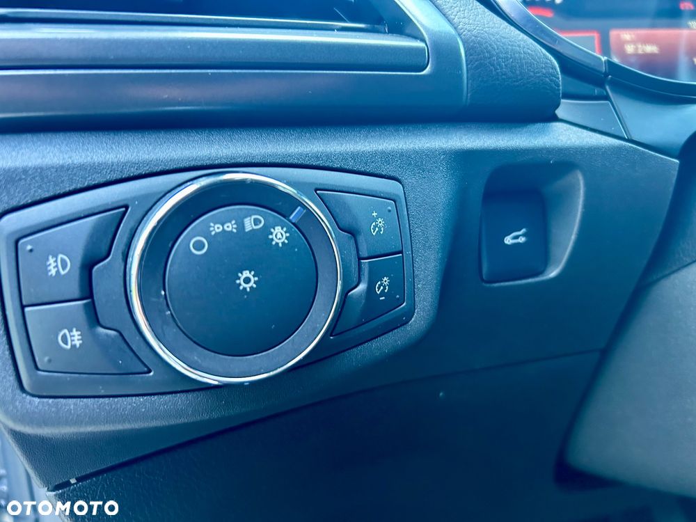 Ford Mondeo 1.5 EcoBoost Titanium - 29