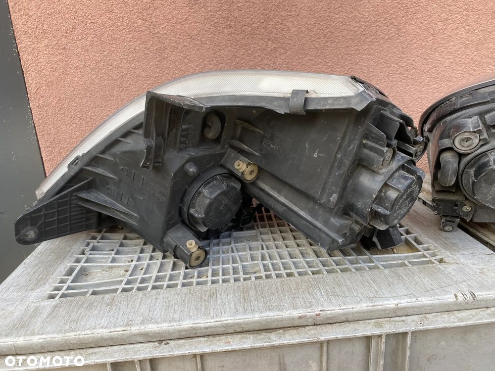 lampy rexton I komplet eu całe - 3