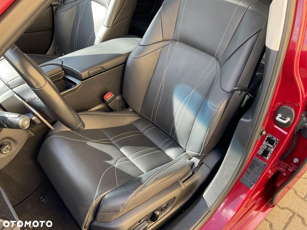 Lexus ES 300h Prestige - 12