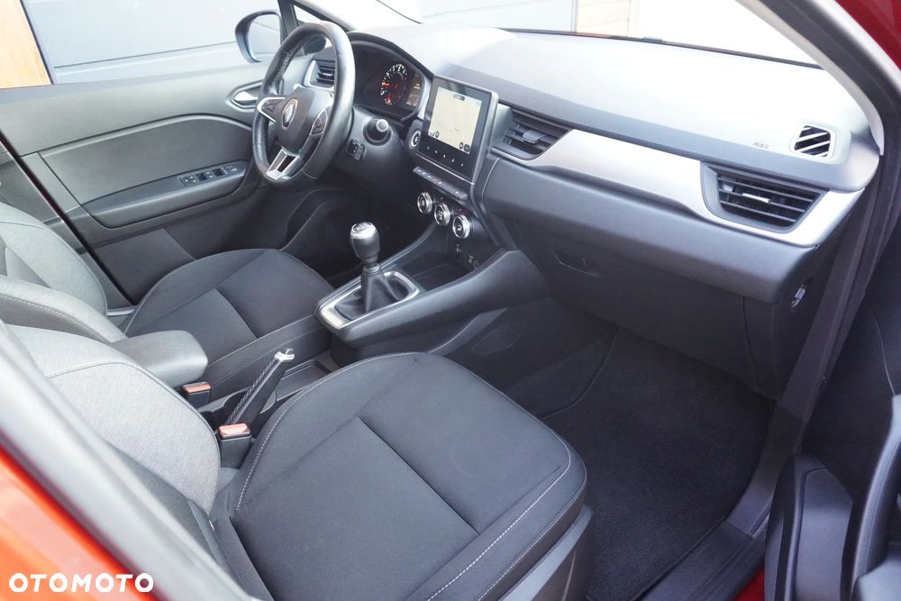 Renault Captur TCe Mild Hybrid 140 GPF TECHNO - 9