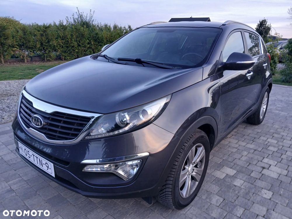 Kia Sportage 2.0 L - 17