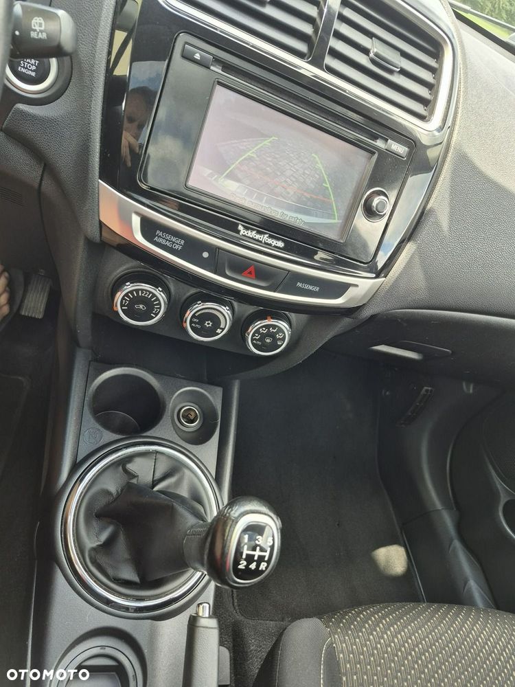Mitsubishi ASX - 14