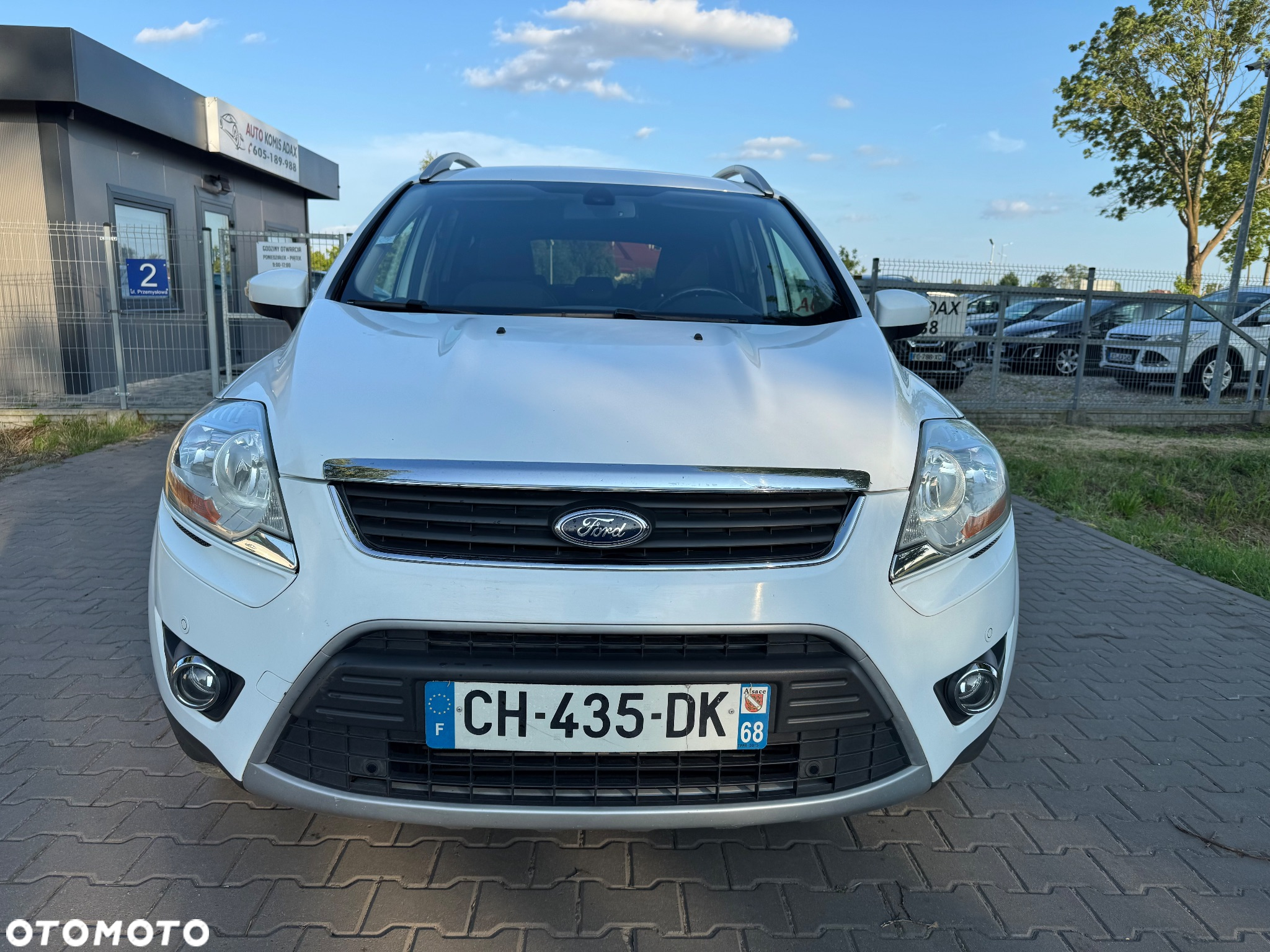 Ford Kuga 2.0 TDCi 2x4 Titanium - 13