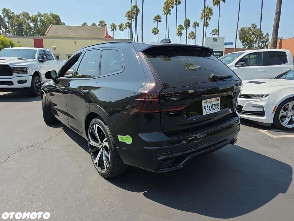 Volvo XC 60 T8 AWD Recharge Geartronic RDesign - 3