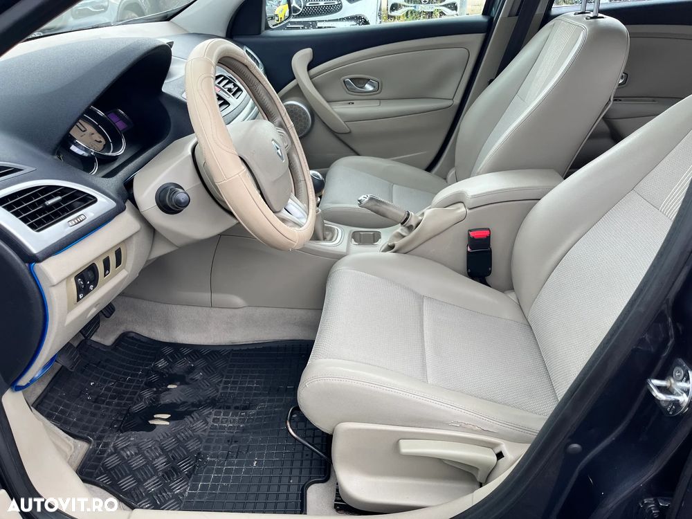 Renault Megane - 10