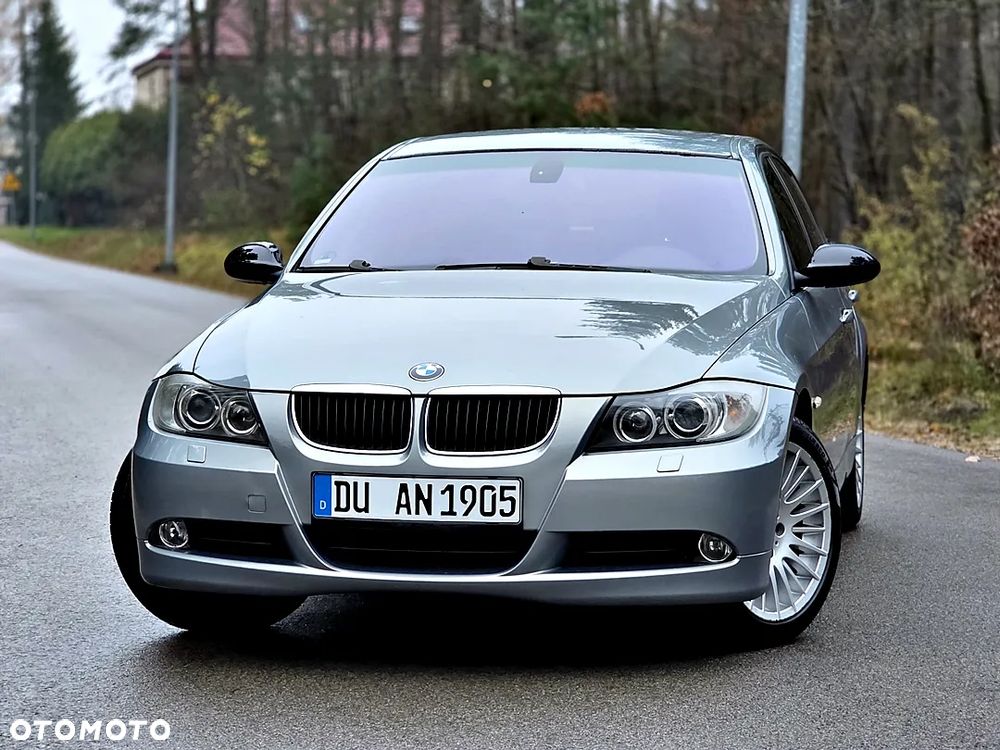 BMW Seria 3 320i - 7