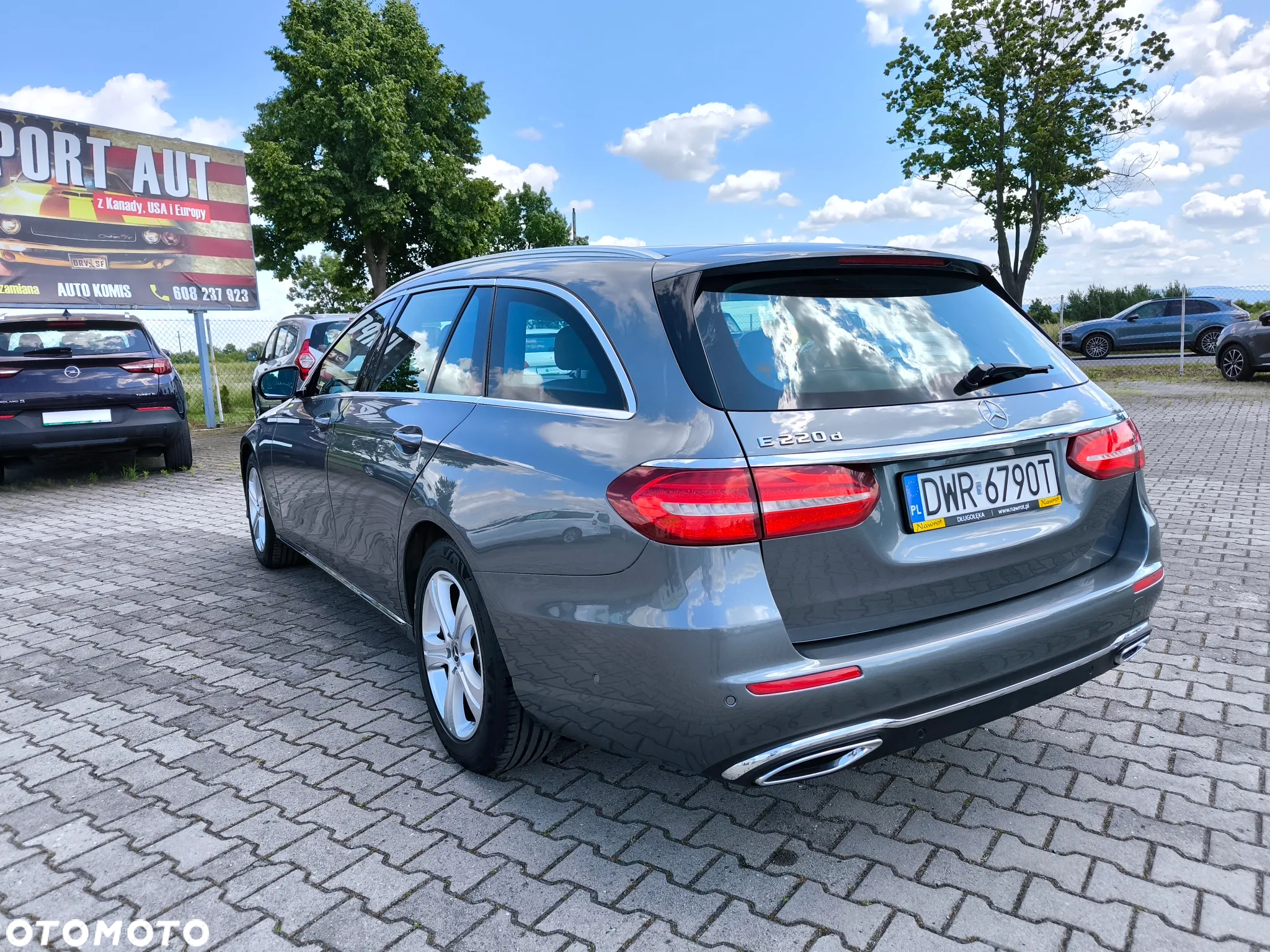 Mercedes-Benz Klasa E 200 d 9G-TRONIC - 3