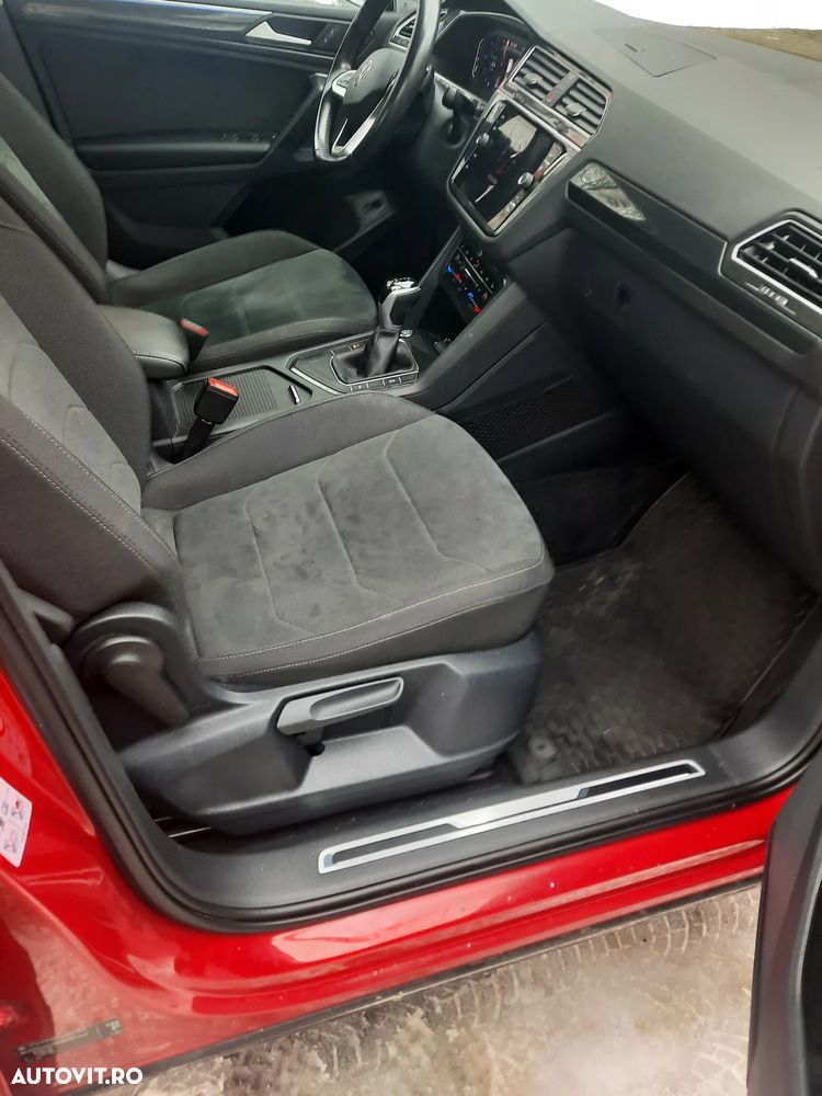 Volkswagen Tiguan 2.0 TDI SCR DSG IQ.DRIVE - 16