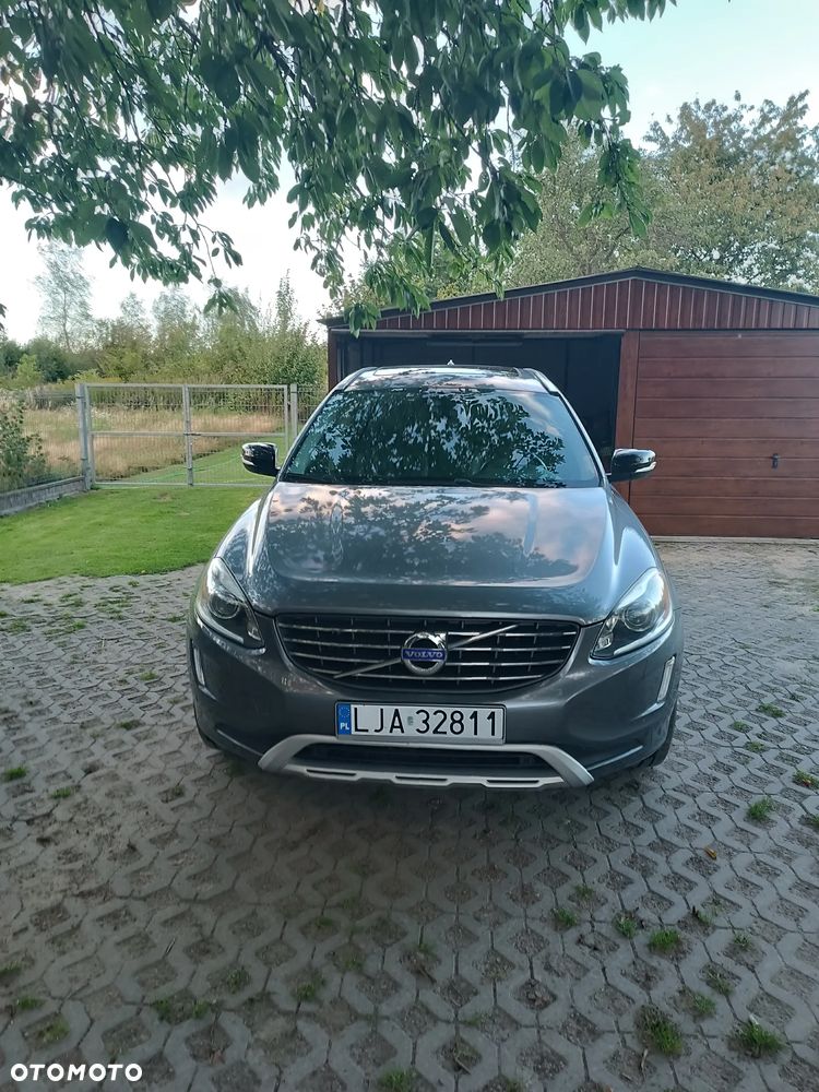 Volvo XC 60 - 1