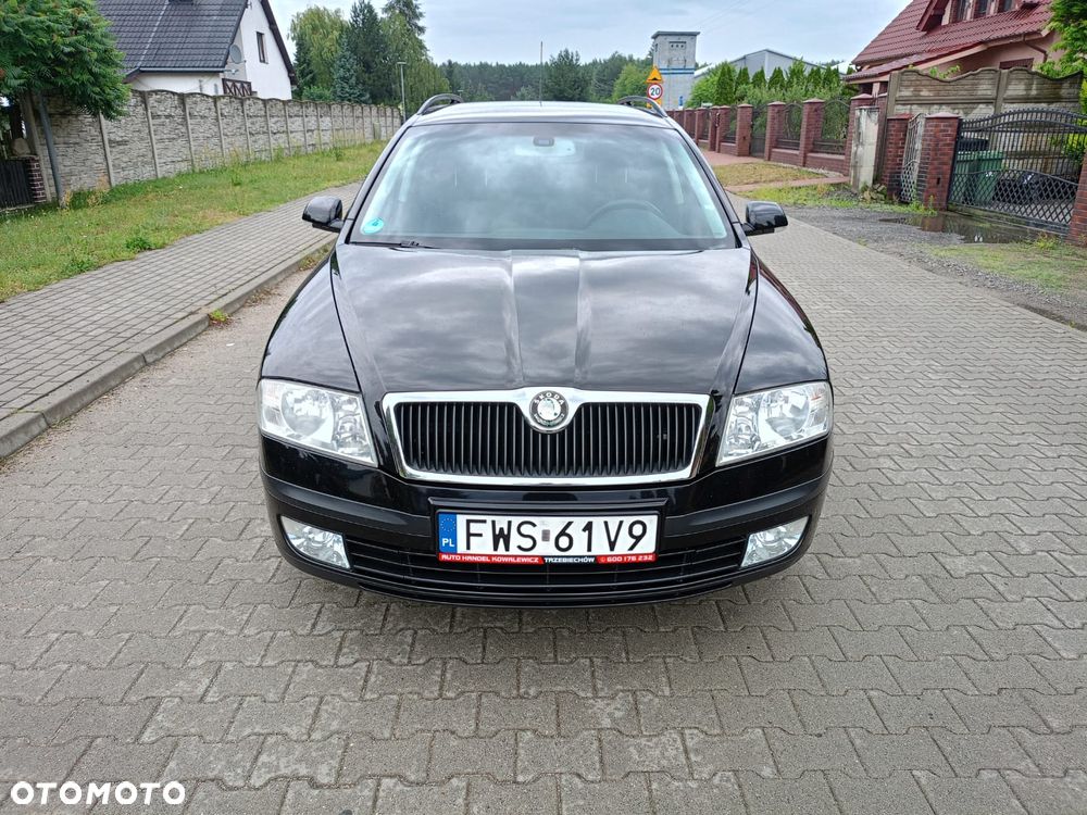 Skoda Octavia - 2