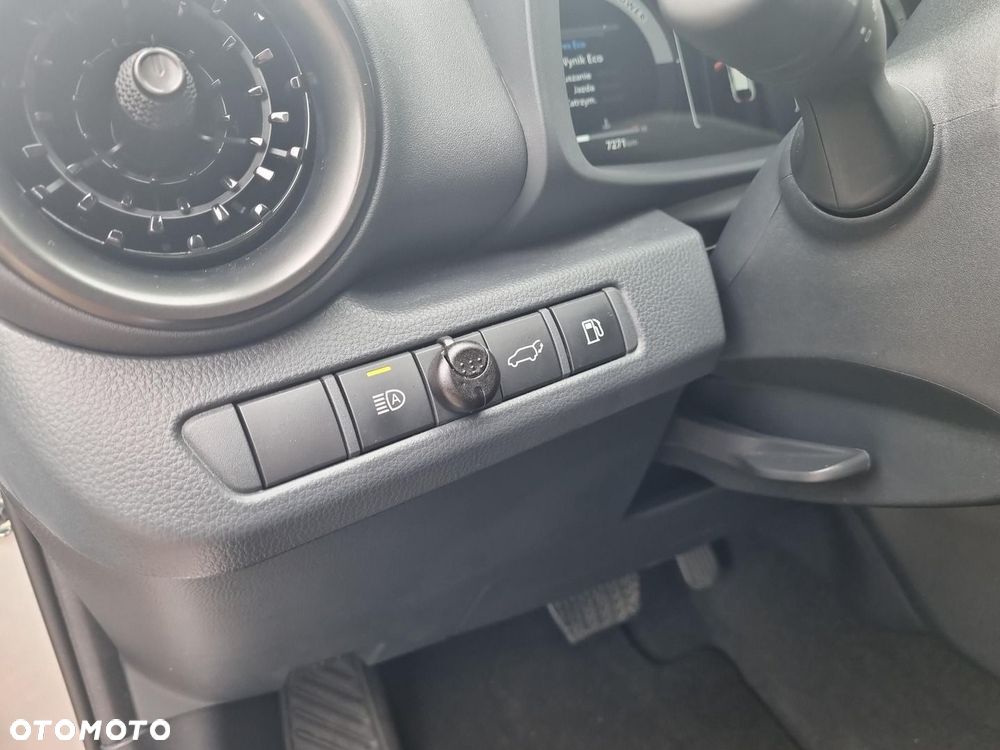 Toyota C-HR - 23