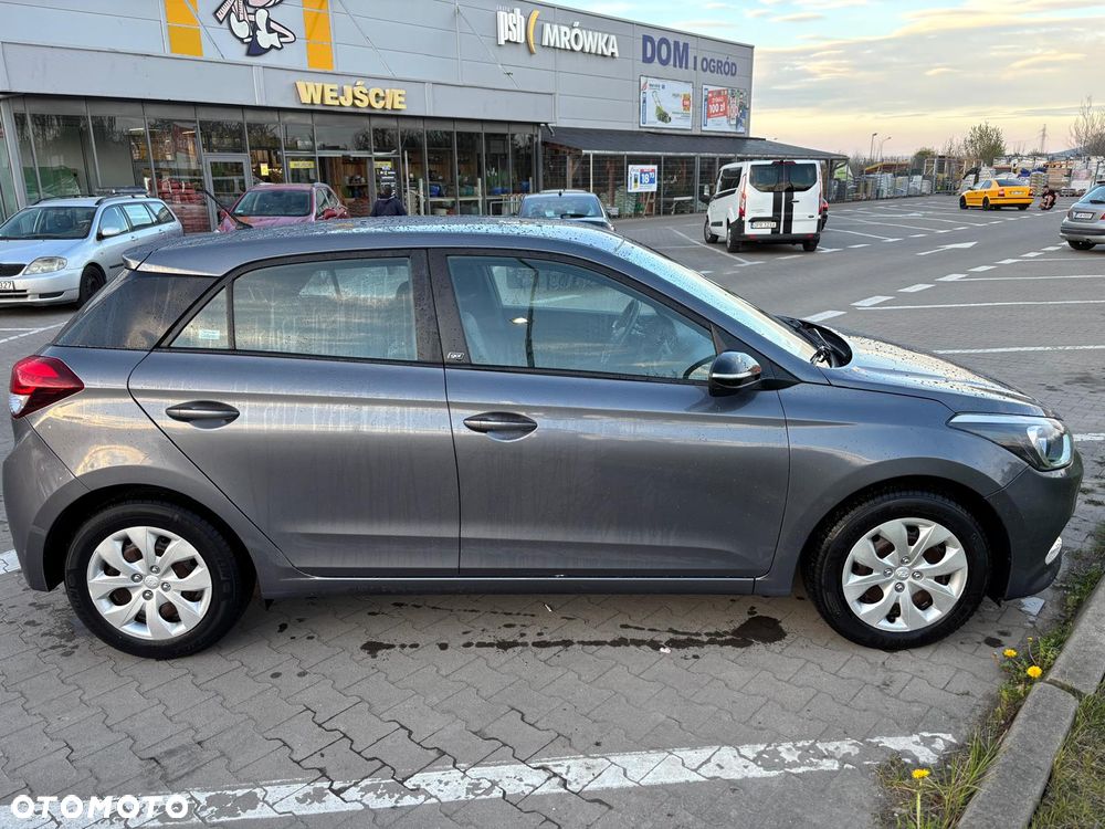 Hyundai i20 1.2 GO - 3