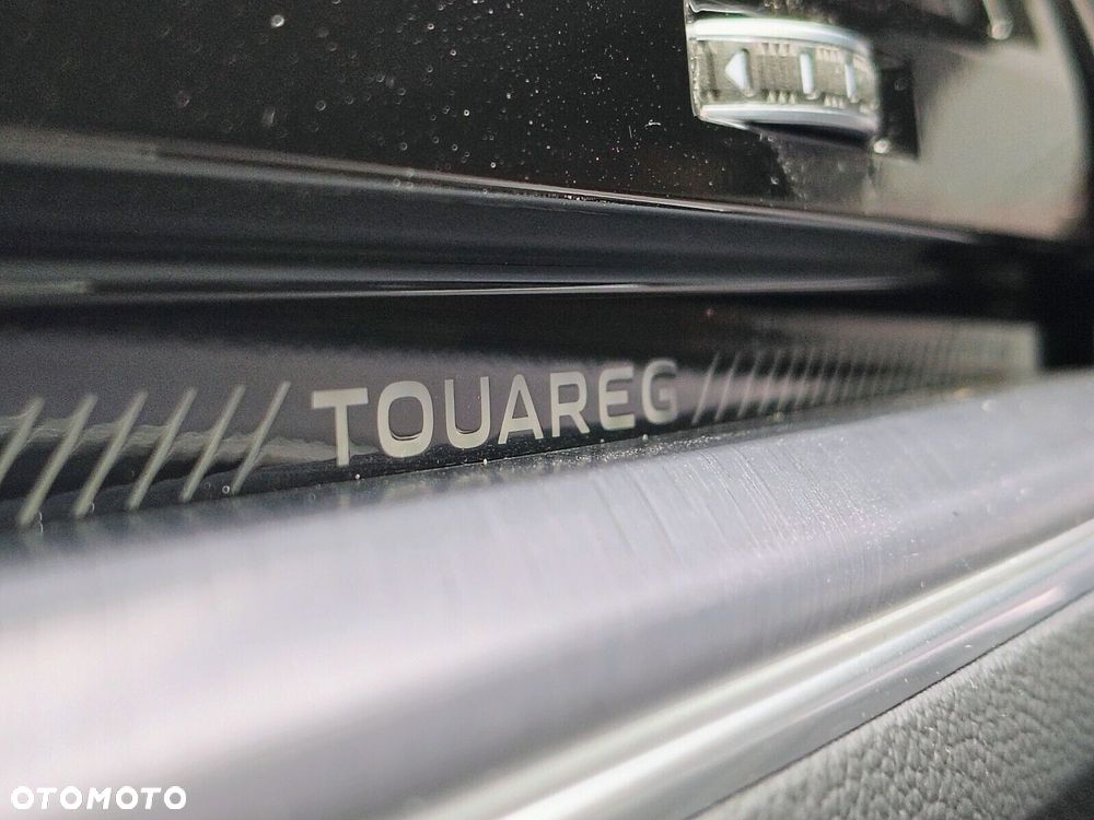 Volkswagen Touareg - 32