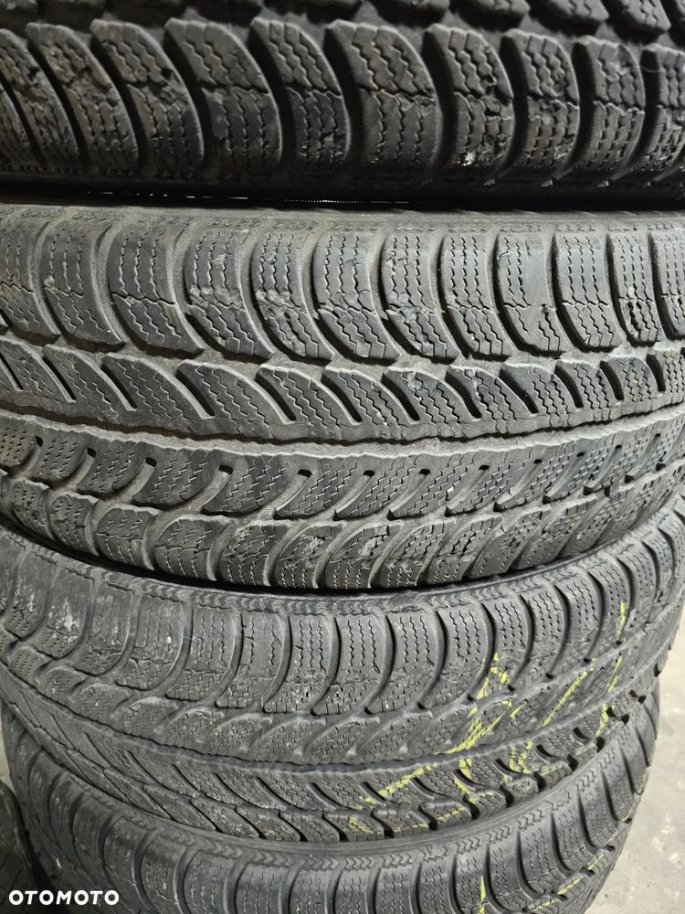 Skoda Roomster 1.4 16V PLUS EDITION - 36