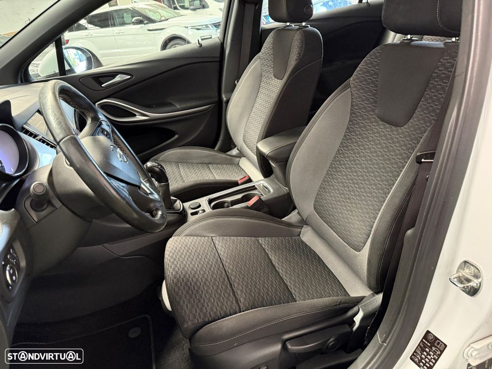 Opel Astra 1.5 D GS Line S/S - 12