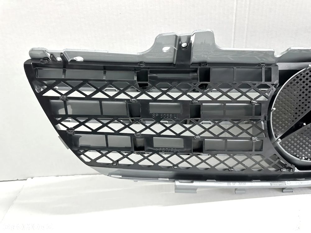 ATRAPA GRILL Mercedes SL W230 R230 230 - 65 AMG - 10
