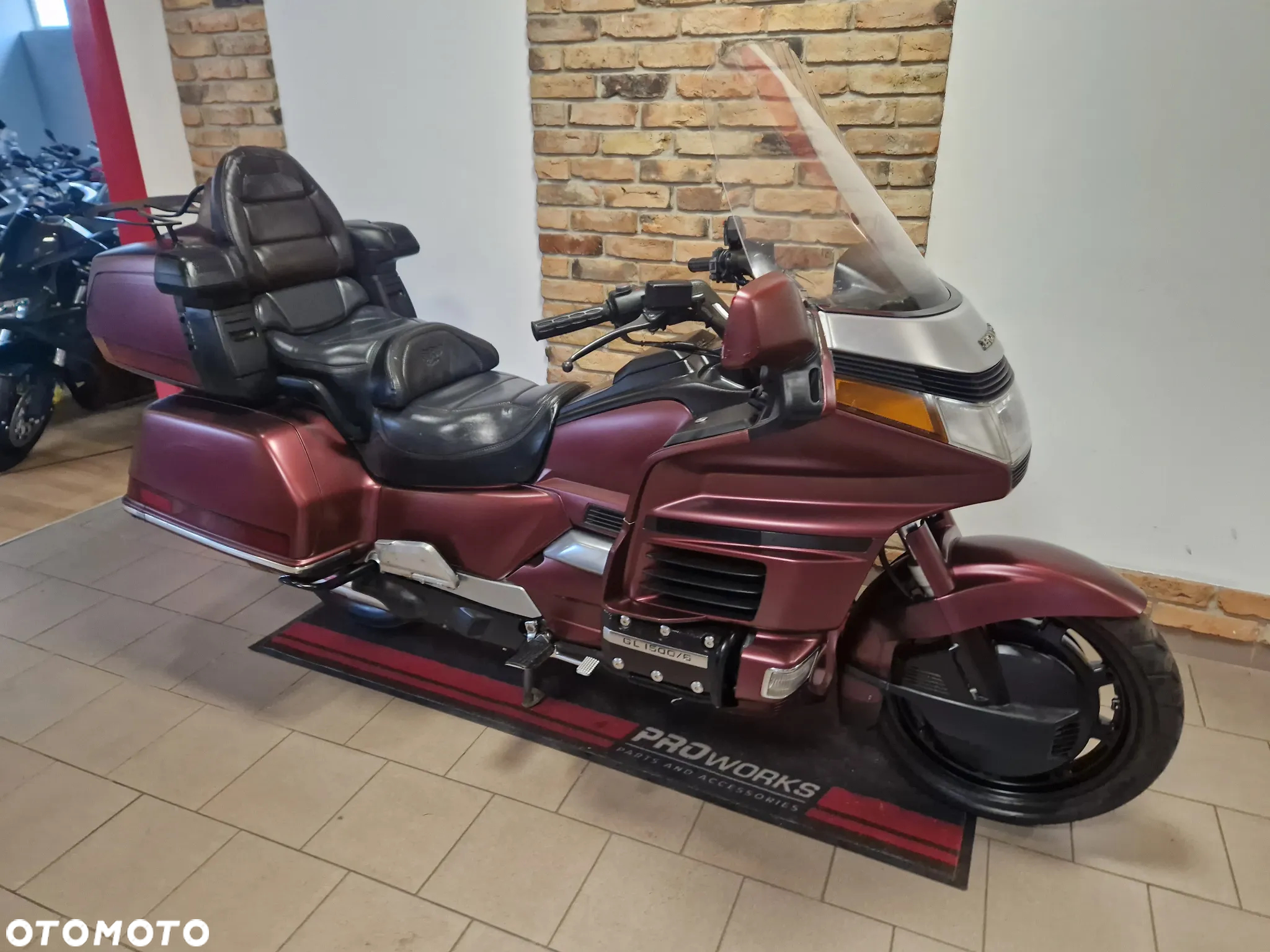 Honda GL - 5