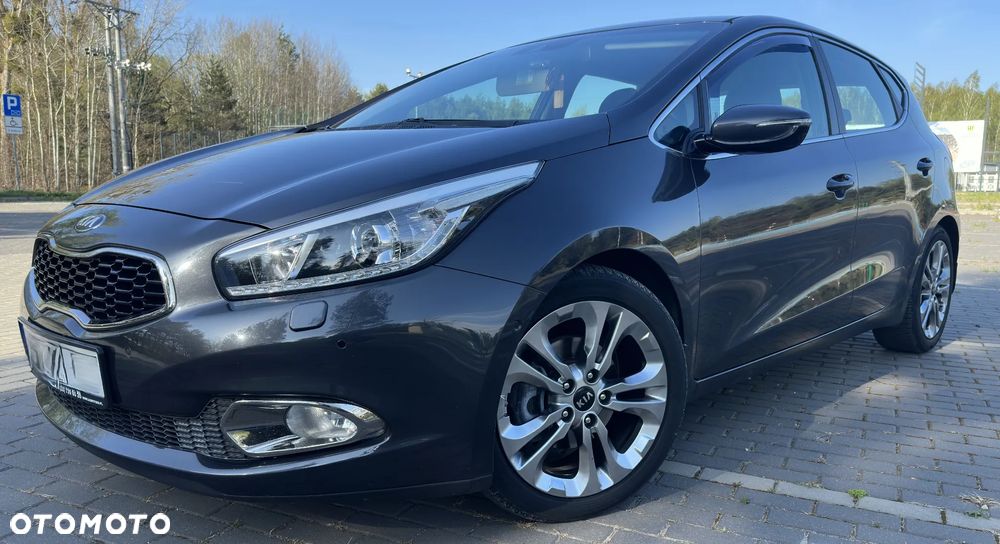 Kia Ceed 1.6 GDI DCT Spirit - 1