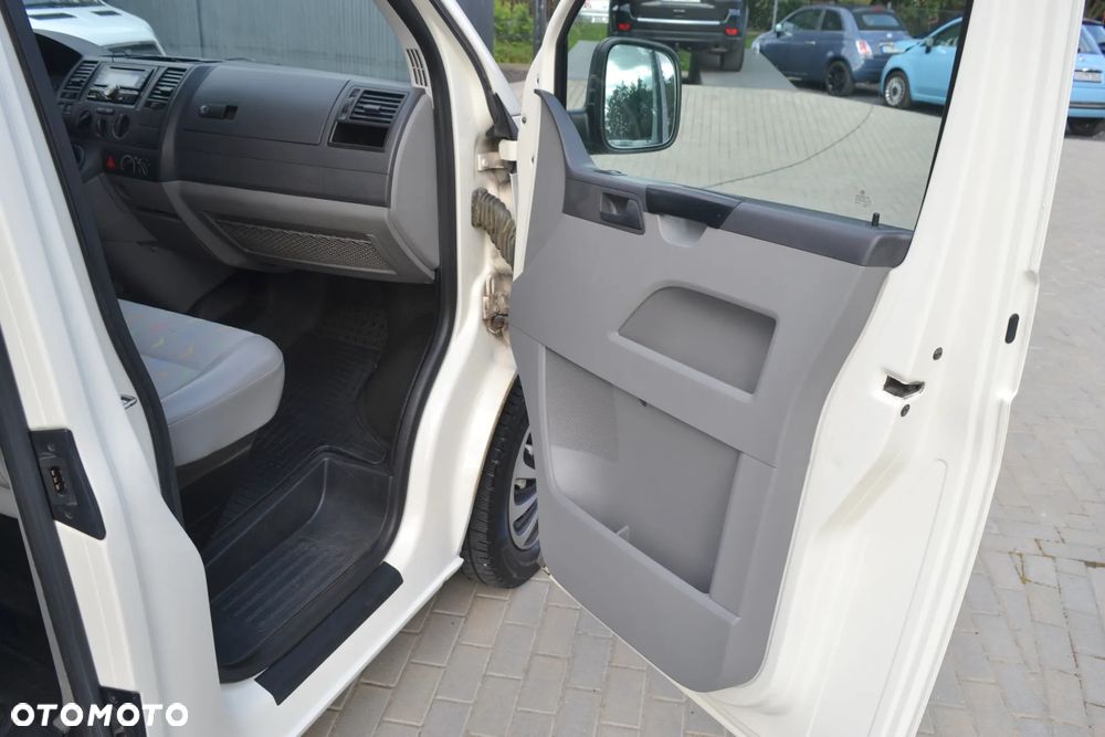 Volkswagen Transporter Caravelle Lang Comfortline - 18