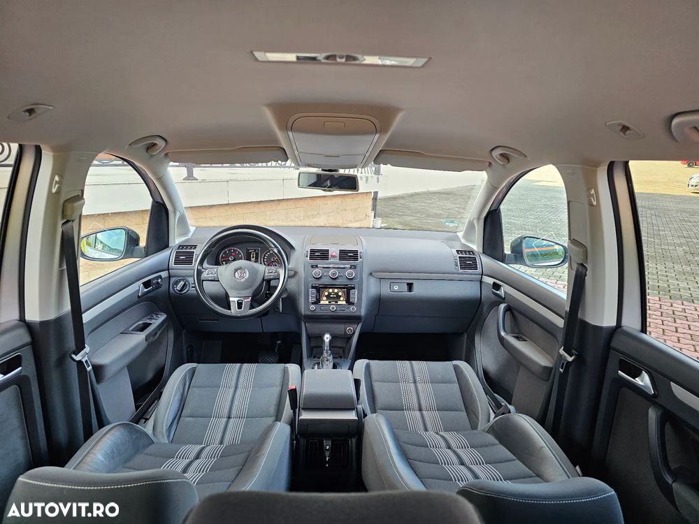 Volkswagen Touran 1.4 TSI DSG MATCH - 13