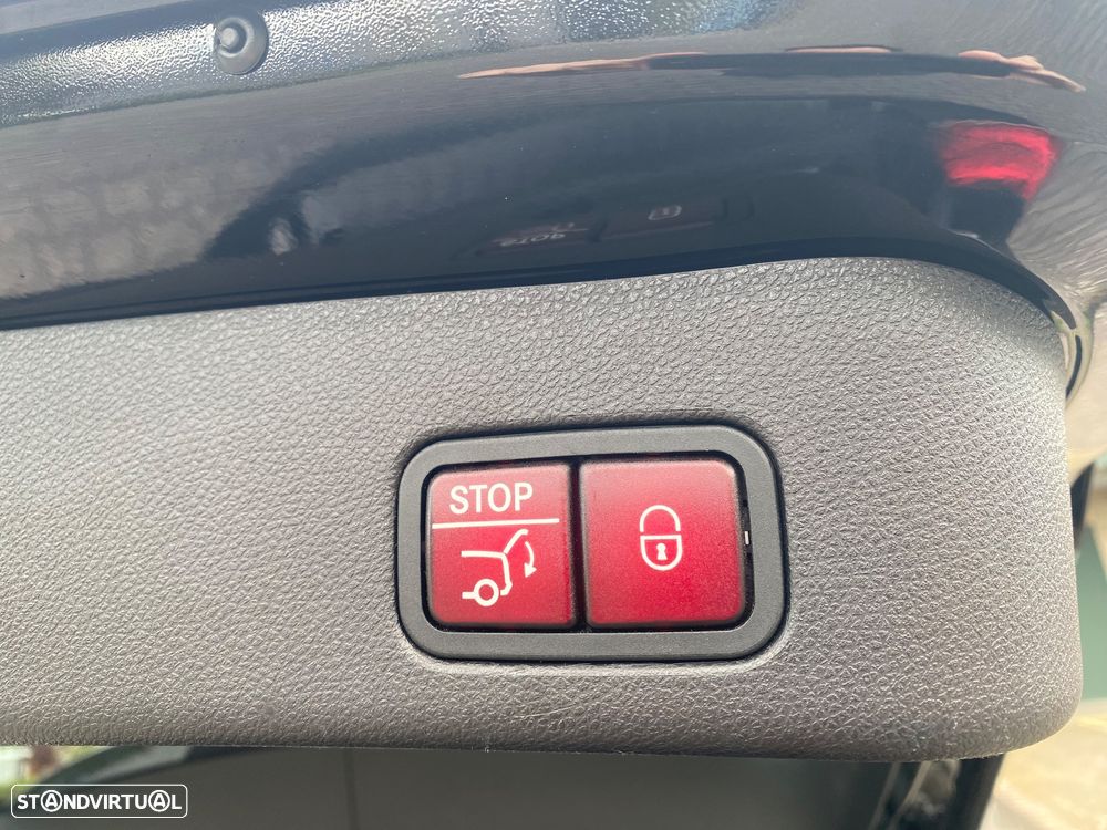 Mercedes-Benz GLE 63 AMG 4-Matic - 17