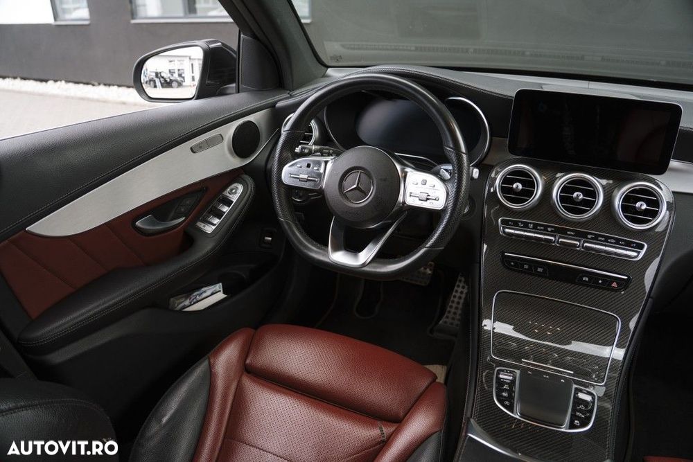 Mercedes-Benz GLC 300 d 4MATIC - 15